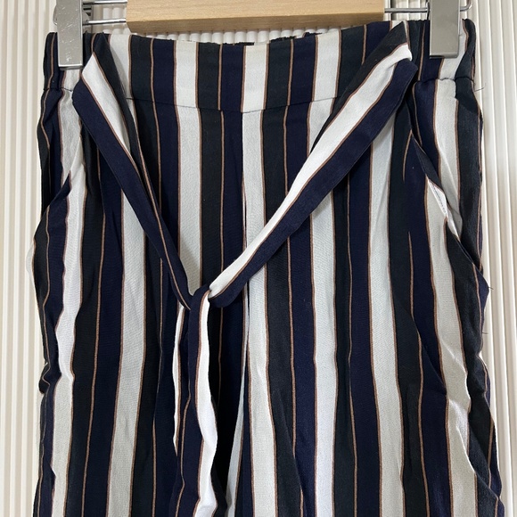 Aritzia Silk Trousers - Picture 2 of 5